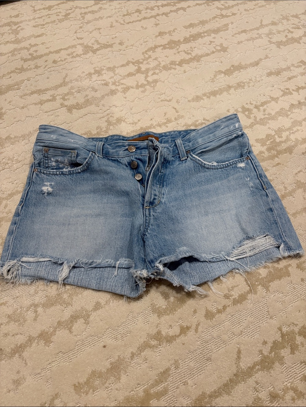 Joes jeans “the lover” Distressed Light Blue Denim Women’s Shorts